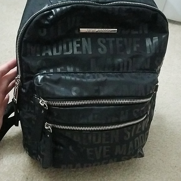 Steve Madden Handbags - Like new Steven Madden backpack